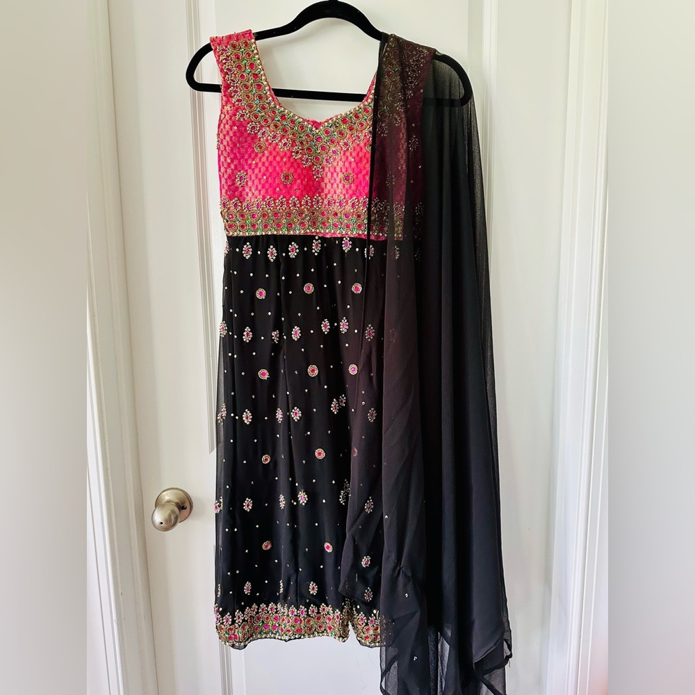 Elegant Pink and Black Embellished Dress